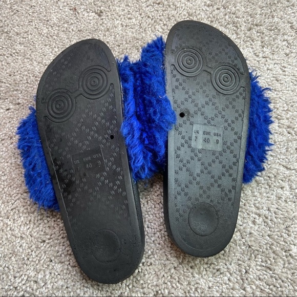 Blue fluffy sandals‎ - Picture 2 of 6